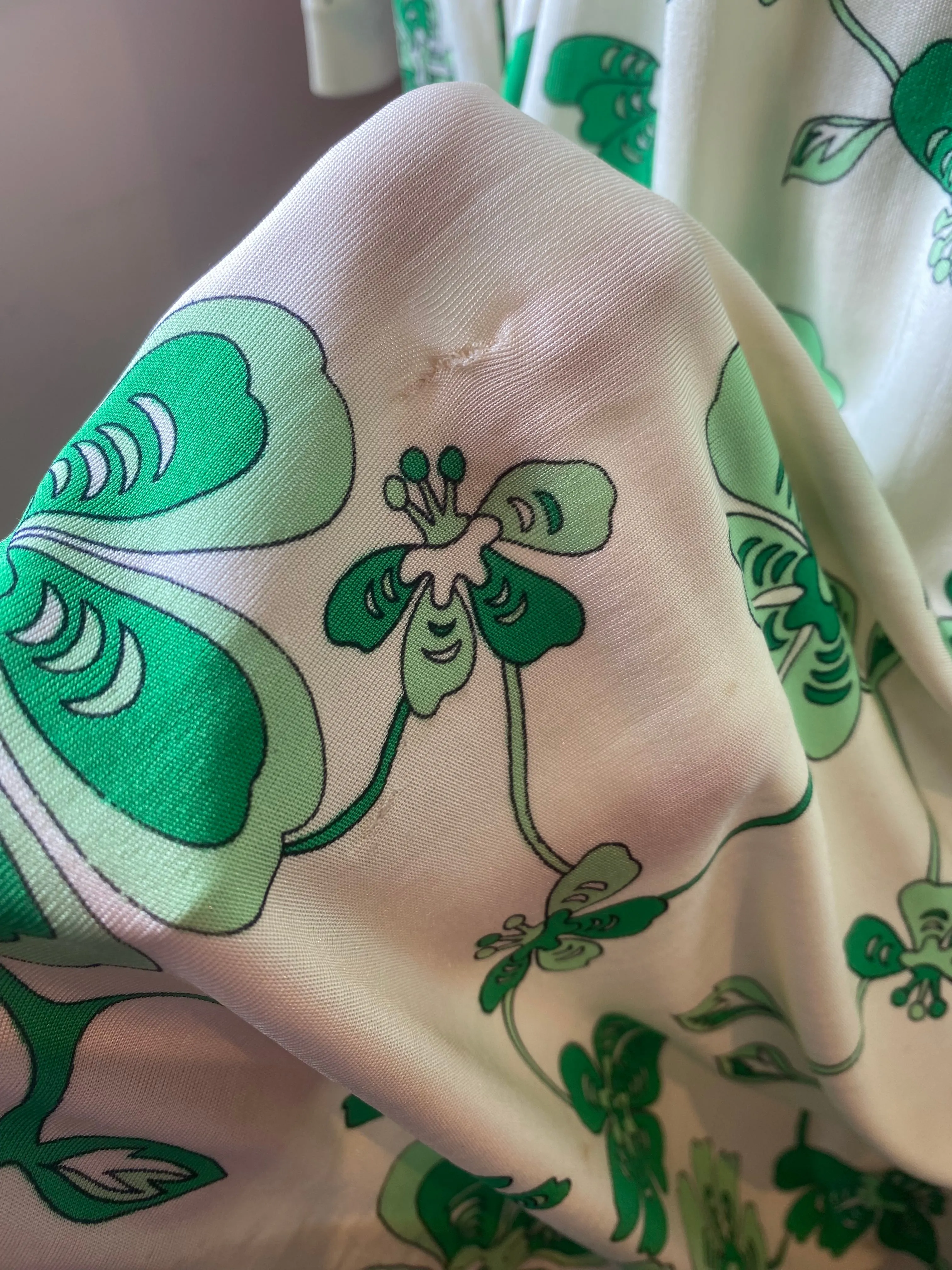 Chic Vintage Pucci Silk Jersey 1970's Green Clover Dress By Emilio Pucci / Medium