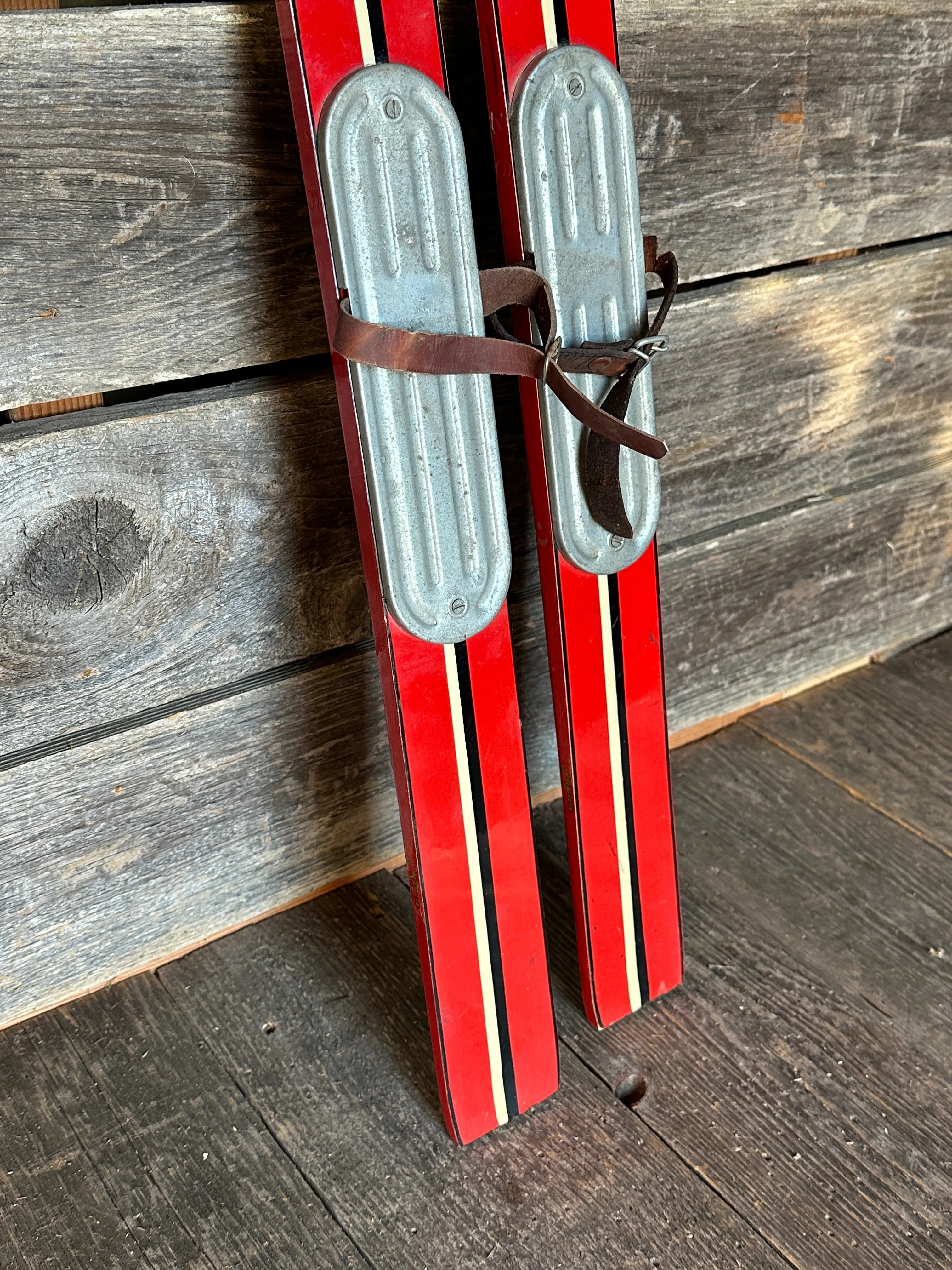 Children’s SPEEDY Skis- Red