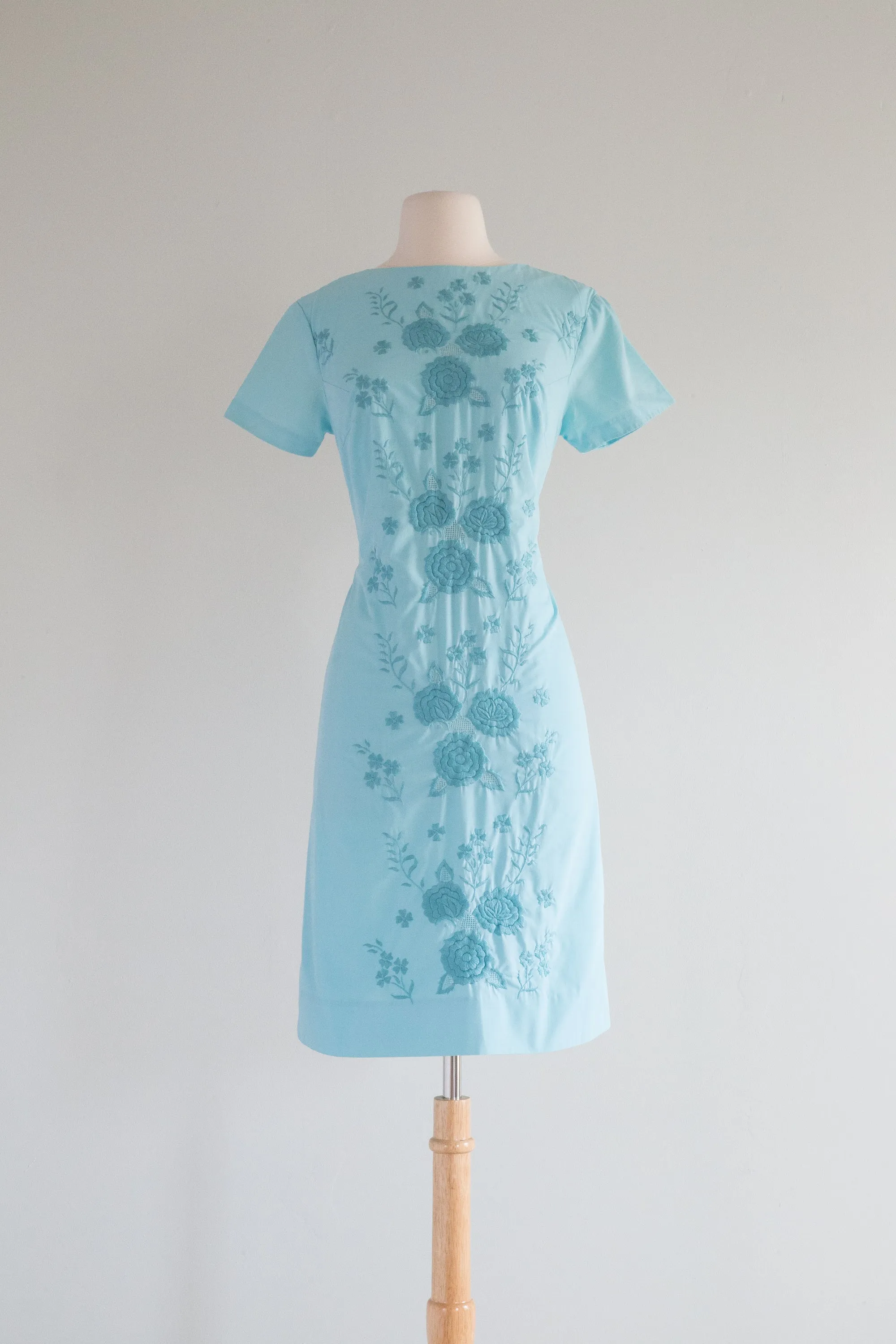 Darling 1960's Robin's Egg Blue Cotton Day Dress / SM