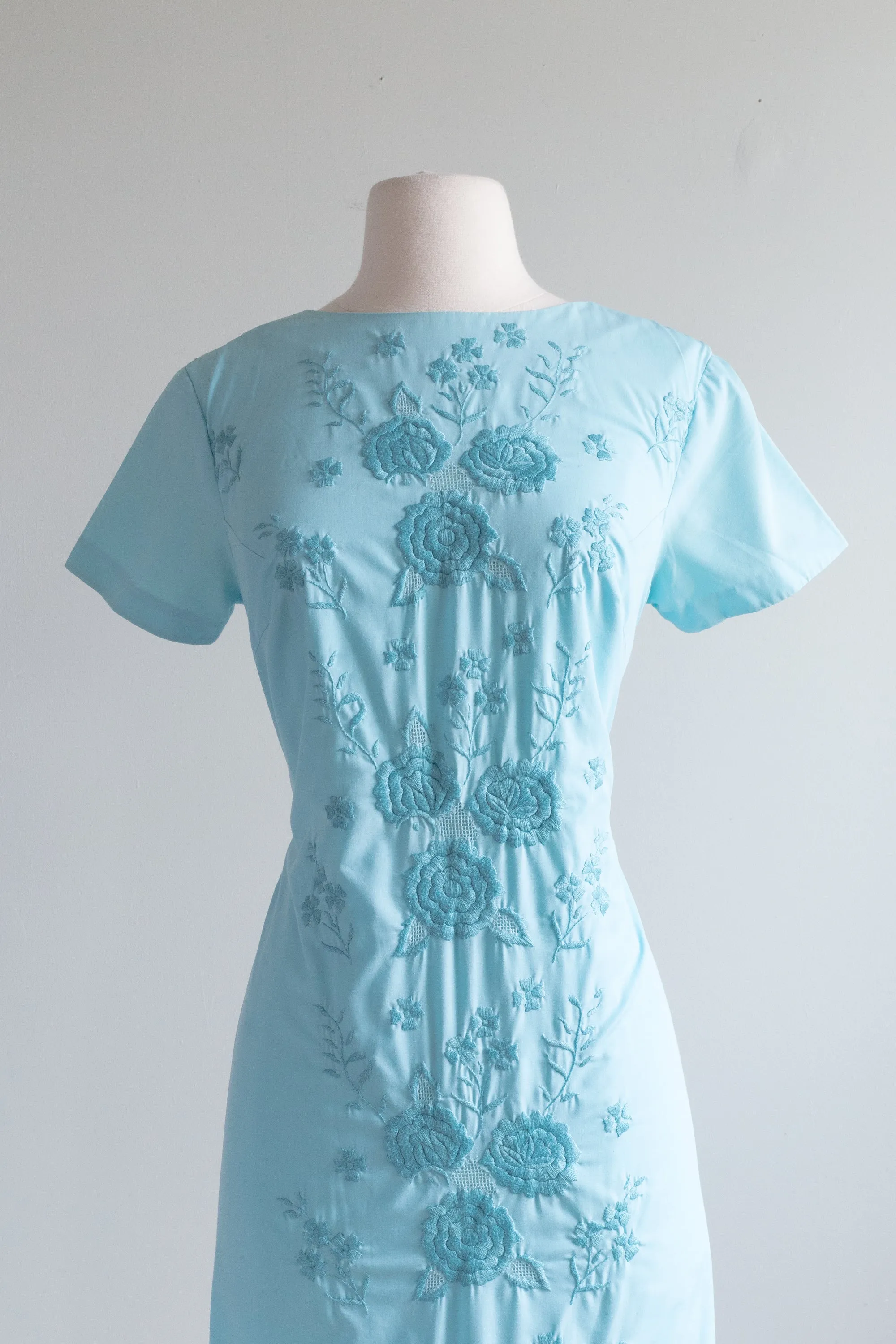 Darling 1960's Robin's Egg Blue Cotton Day Dress / SM