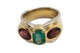 Emerald and garnet ring in 18 carat gold