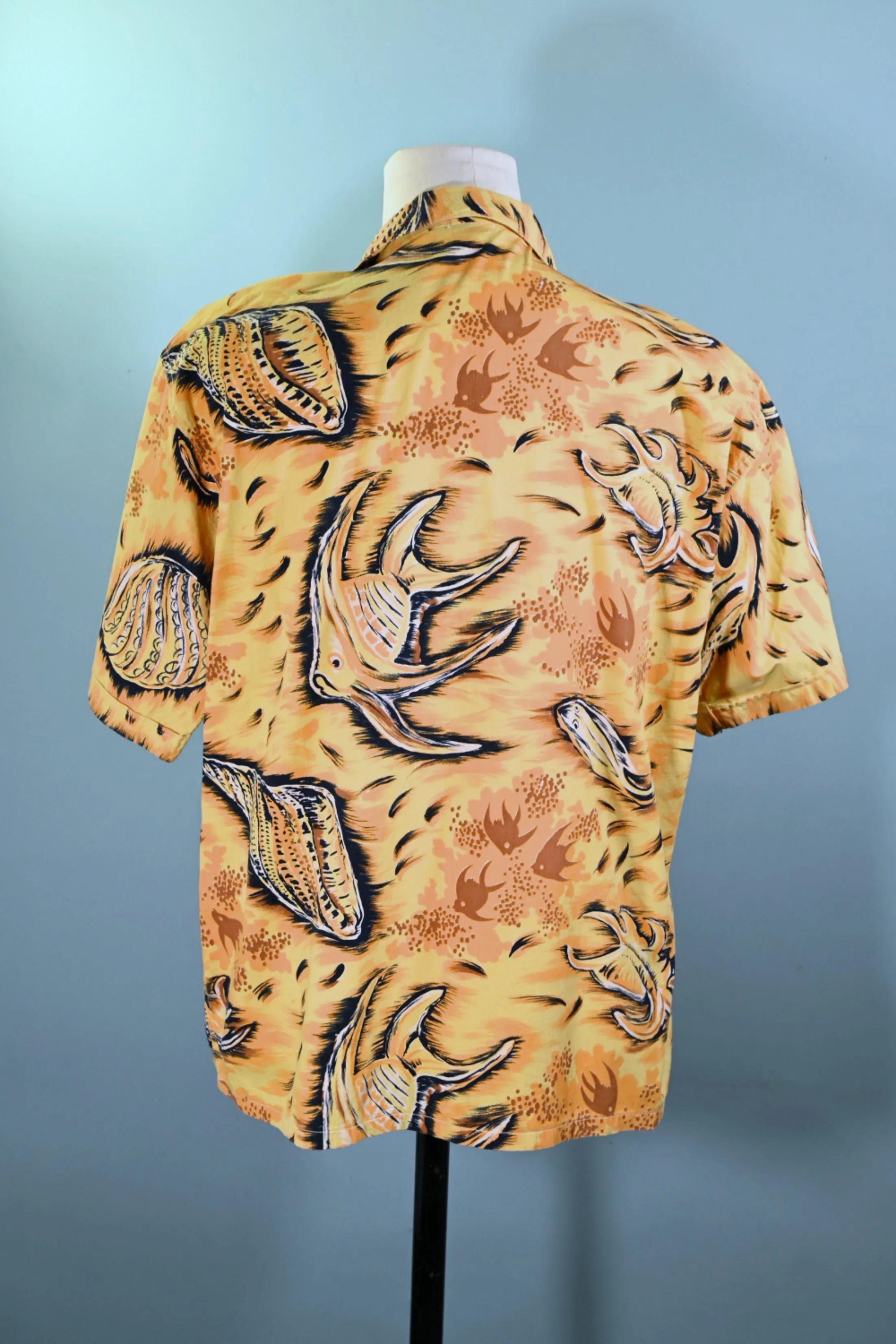 Paradise 50s Vintage Hawaiian Shirt, Fish Seashells Underwater Aloha Shirt, L